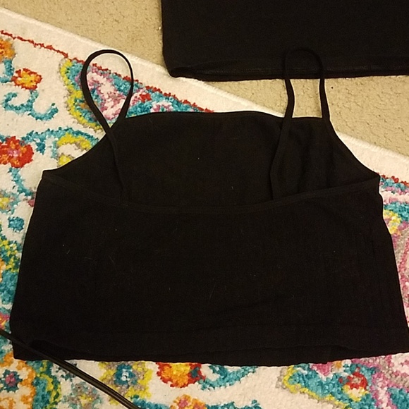 Basic black shirt bundle - Picture 3 of 4